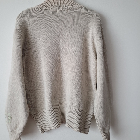 Vintage Jeanne Pierre Floral Embroidered Oversized Mock Neck Pullover Sweater - Picture 10 of 12